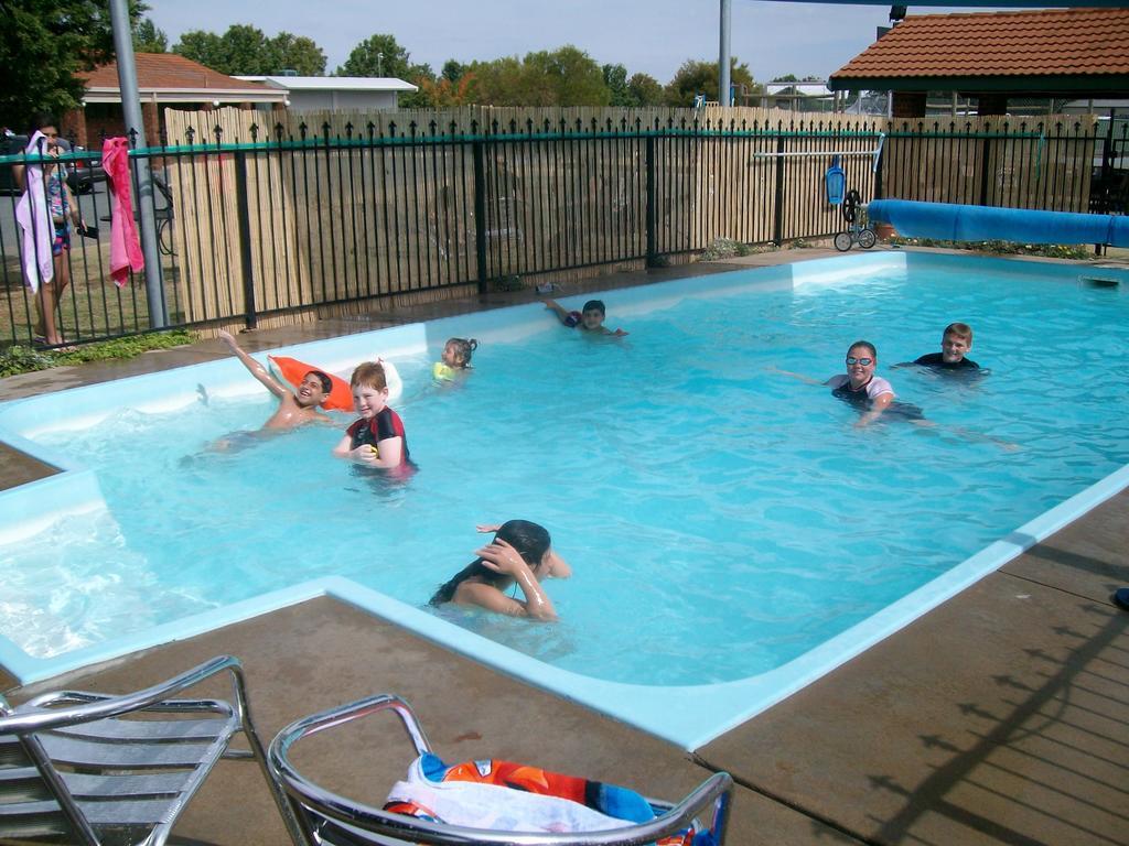 Rivergum Motel Echuca Moama Exterior photo